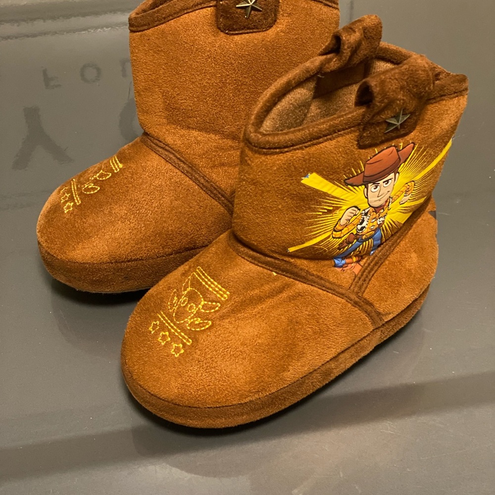 Toddler Toy Story Woody Slipper Boots Size 7/8